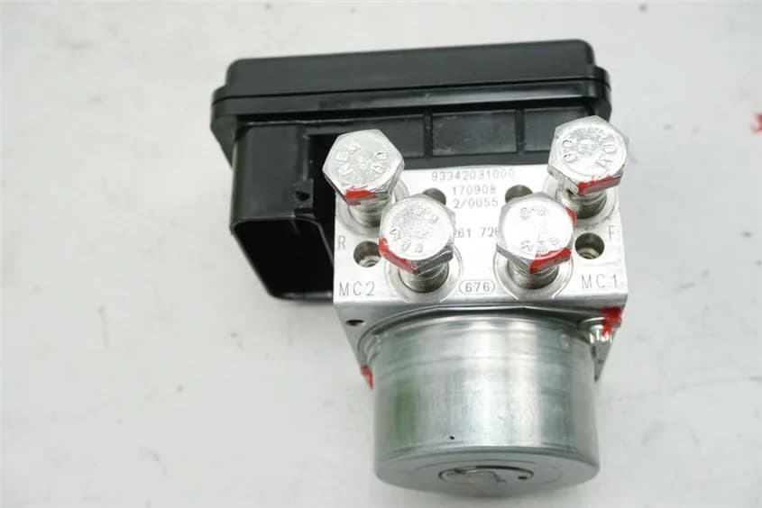 KTM 390 DUKE ABS AB 2017 ABS PUMPE STEUERTEIL DRUCKMODULATOR