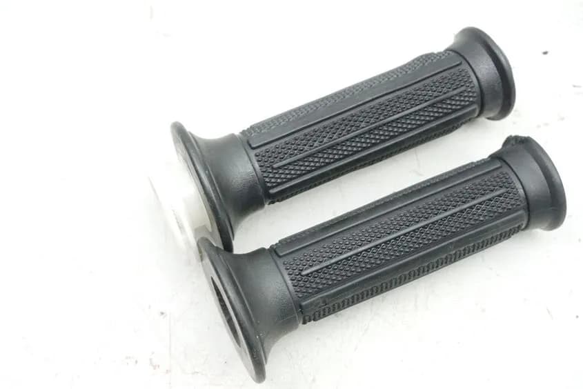 SUZUKI GSXF 750 GR78A GASGRIFF GRIFF GRIFFGUMMIS