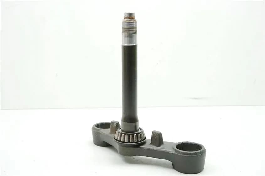 SUZUKI GSXF 600 GN72AB GABELBRÜCKE UNTEN GABEL FORK