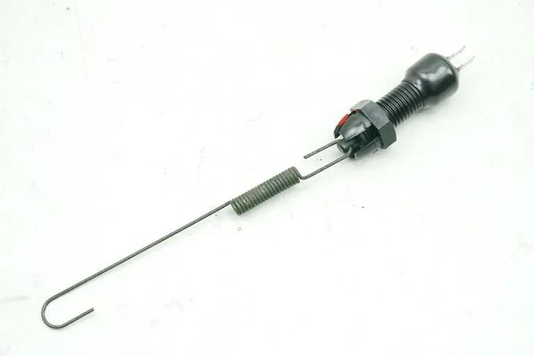 SUZUKI GSXF 600 GN72AB BREMSLICHTSCHALTER HINTEN