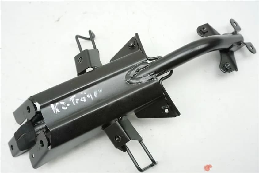 KAWASAKI ER-6 N ABS ER650E HALTERUNG STREBE KENNZEICHENHALTER KOTFLÜGEL