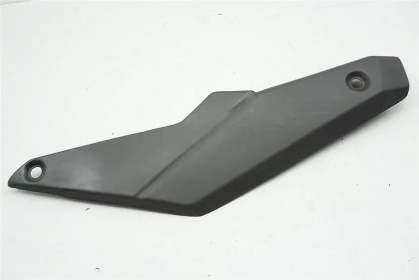 TRIUMPH STREET TRIPLE R 675 ABS L67LR ABDECKUNG AUSPUFF COVER HITZEBLECH