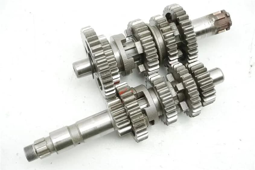 YAMAHA SR 125 10F GETRIEBE GETRIEBEWELLE GEAR SCHALTUNG