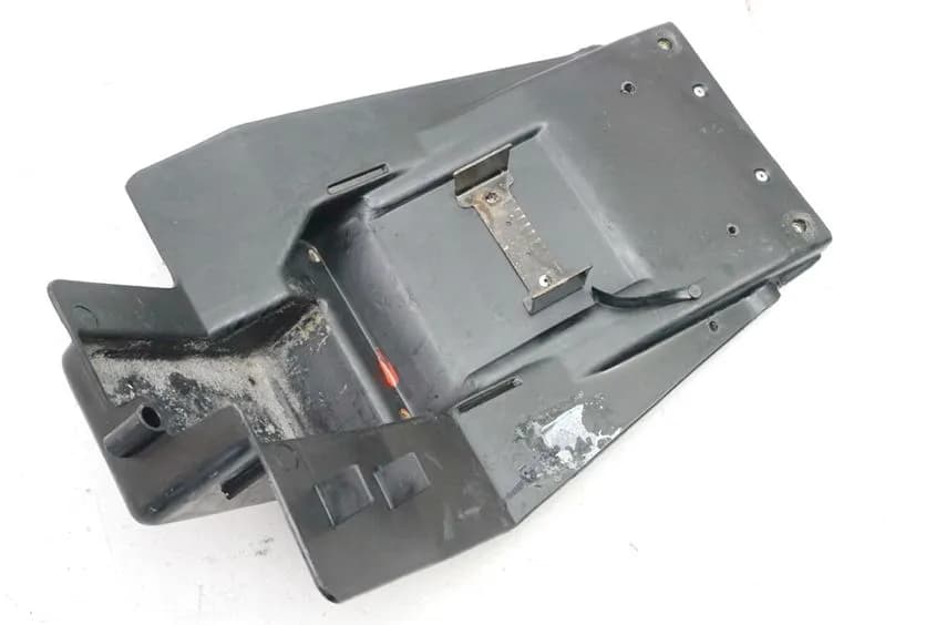 KAWASAKI EN 500 EN 500 A KOTFLÜGEL RADLAUF SPRITZSCHUTZ HECKINNENVERKLEIDUNG