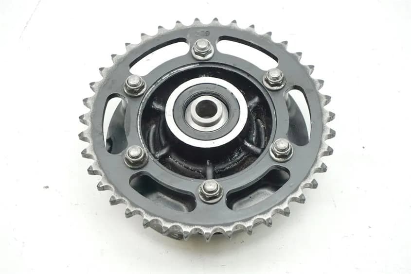 KAWASAKI GPZ 600 R NINJA ZX600A KETTENRADTRÄGER AUFNAHME KETTENRAD