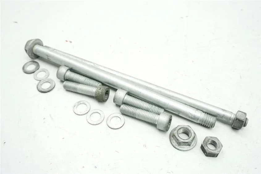 BMW R 1100 RT 259 ACHSE MOTOR BOLZEN SCHRAUBE MOTORHALTER