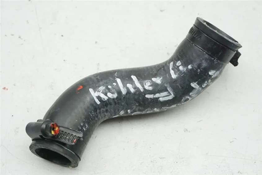 DUCATI SUPERSPORT 939 KÜHLERSCHLAUCH KÜHLER LINKS -> THERMOSTAT