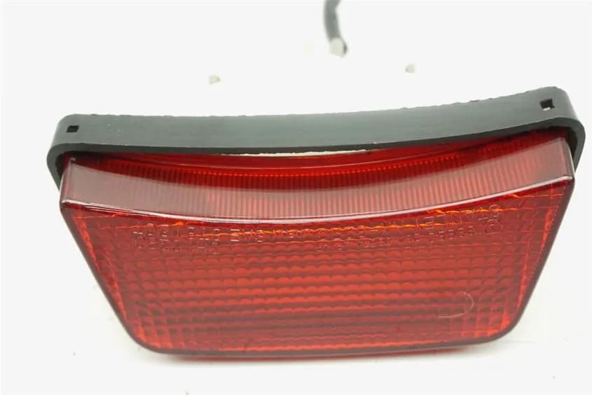 HONDA VT 500 C PC08 RÜCKLICHT TAIL LIGHT REAR LAMPE