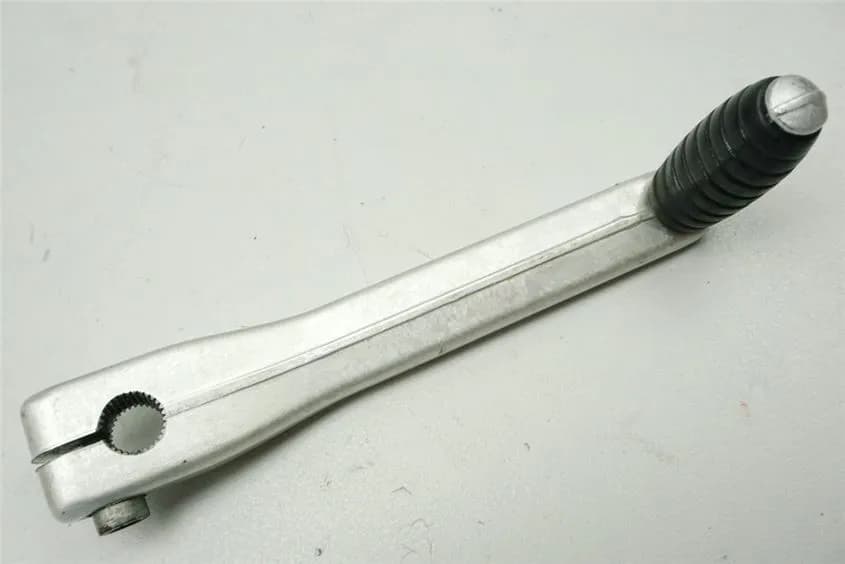 APRILIA ETV 1000 CAPO NORD SCHALTHEBEL GANGHEBEL SCHALTPEDAL