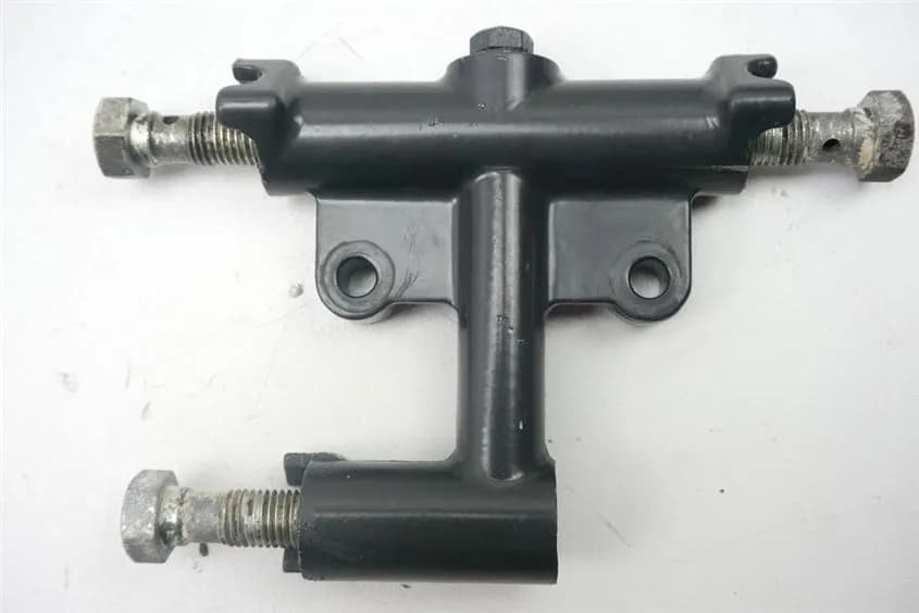 HONDA CX 500 C PC01 BREMSVERTEILER BREMSZYLINDER