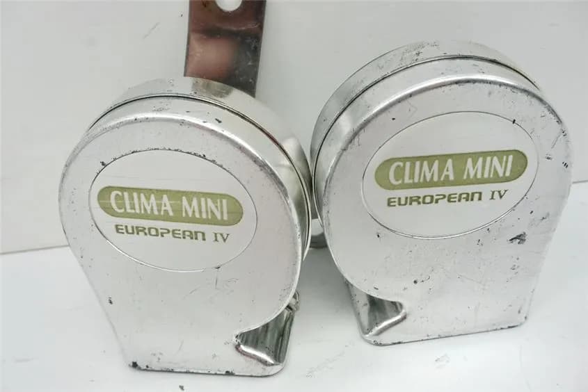 KAWASAKI VN 1600 CLASSIC VNT60A HUPE HORN SIGNALHORN COVER - PAAR (AUS ZUBEHÖR)