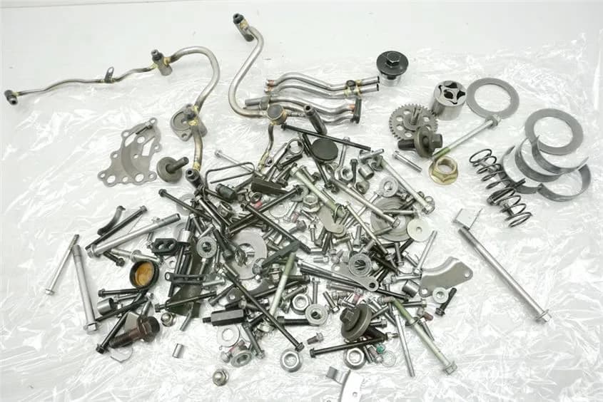 KAWASAKI VN 1600 CLASSIC VNT60A SCHRAUBEN & KLEINTEILE - MOTOR