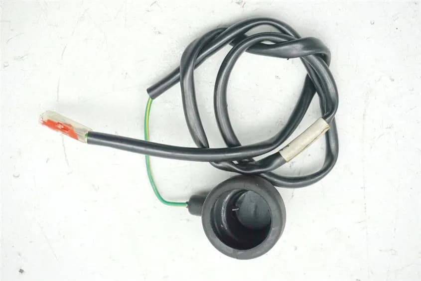 SUZUKI GSX-R 750 WVCF K6 K7 KABELAUM ÖLDRUCKSCHALTER KABEL