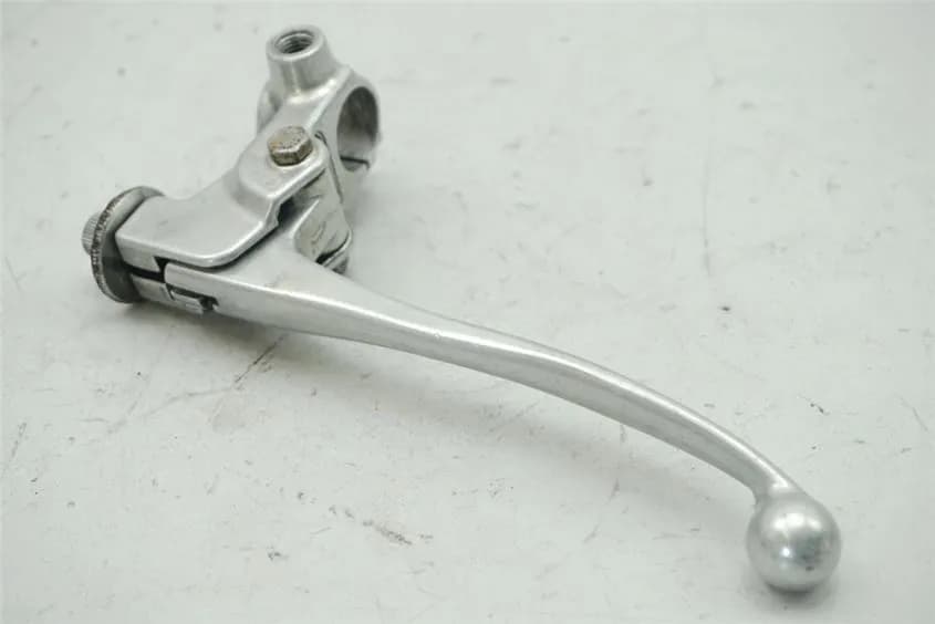 KAWASAKI Z 440 KZ 440 A KUPPLUNGSARMATUR HALTER KUPPLUNGSHEBEL SPIEGELHALTER