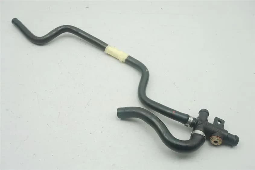 VESPA GTS 250 i.e. KÜHLERSCHLAUCH KÜHLER RE -> KÜHLMITTELBEHÄLTER - VERTEILER RE