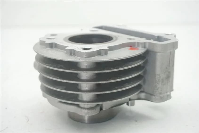 PEUGEOT KISBEE 50 4-TAKT ZYLINDER - 10177 KM