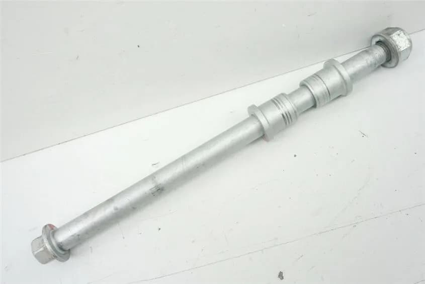 HONDA FES 125 JF12 PANTHEON STECKACHSE VORN ACHSE DISTANZHÜLSEN