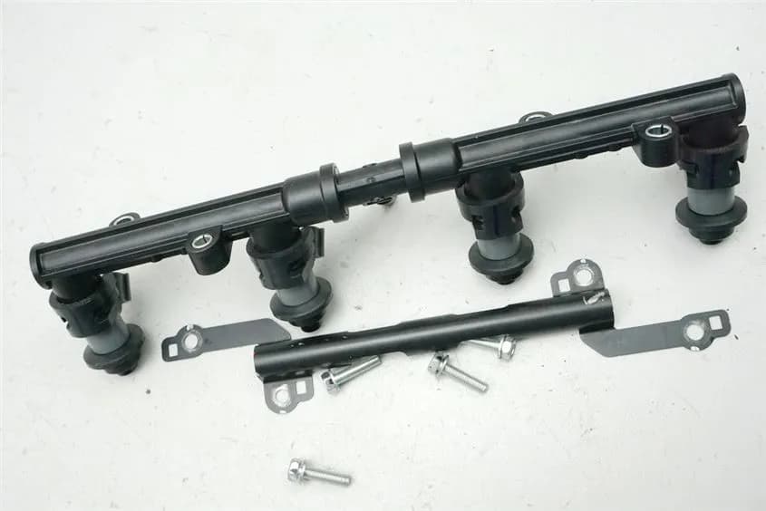 HONDA CBR 1000 RR ABS SC77 EINSPRITZDÜSEN AIRBOX EINSPRITZLEISTE