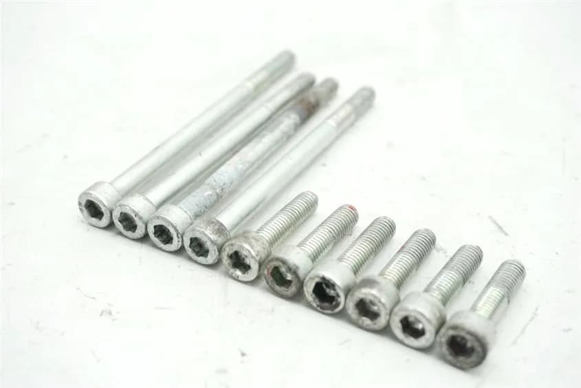 DUCATI MONSTER 1100 EVO ABS M5 SCHRAUBEN KUPPLUNGSDECKEL SCREWS MOTORDECKEL