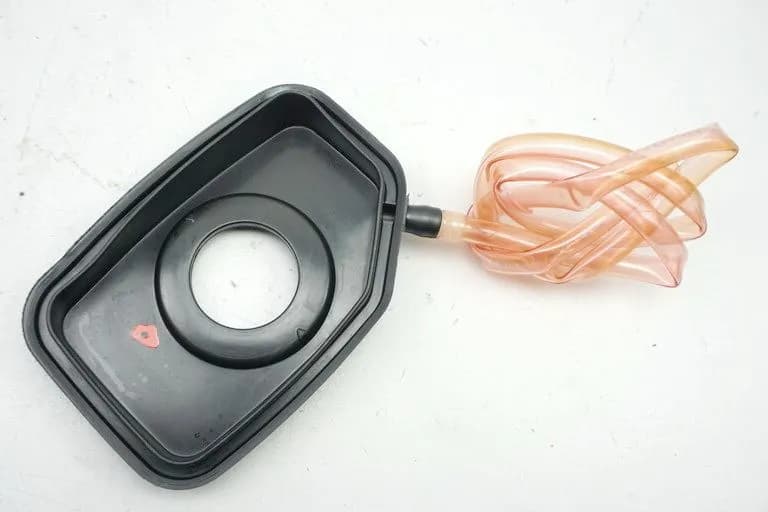 HONDA SH 300 A NF02 ÜBERLAUF TANK BENZINSCHLAUCH ABDECKUNG COVER