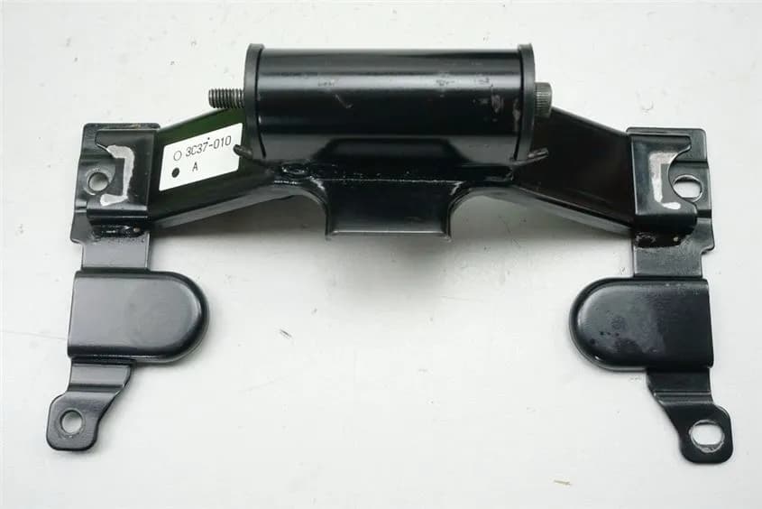 YAMAHA FZ1 S RN16 FAZER HALTERUNG TANK HALTEPLATTE TRÄGER HILFSRAHMEN