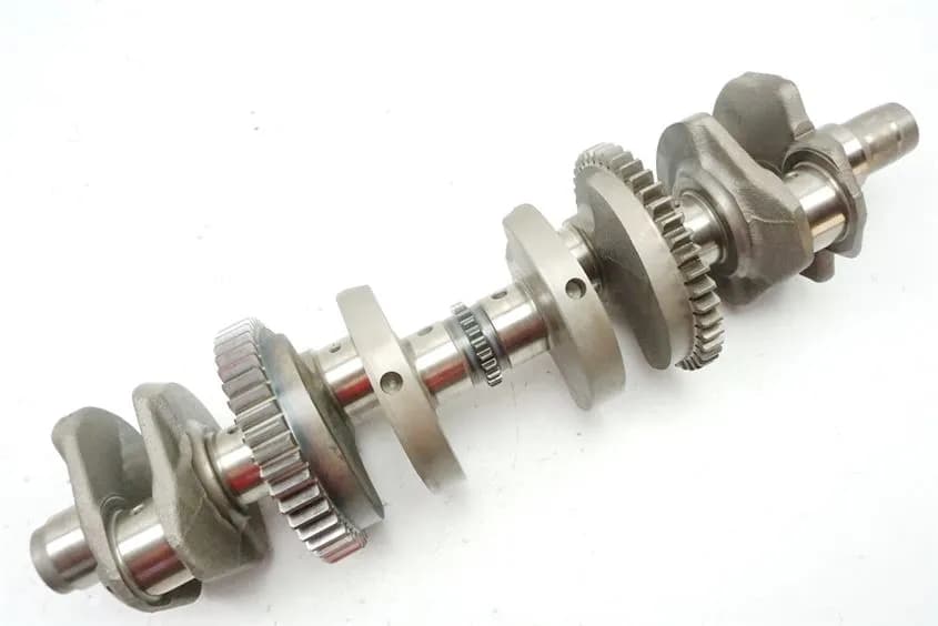 SUZUKI GSX 1100 G GV74A KURBELWELLE CRANKSHAFT