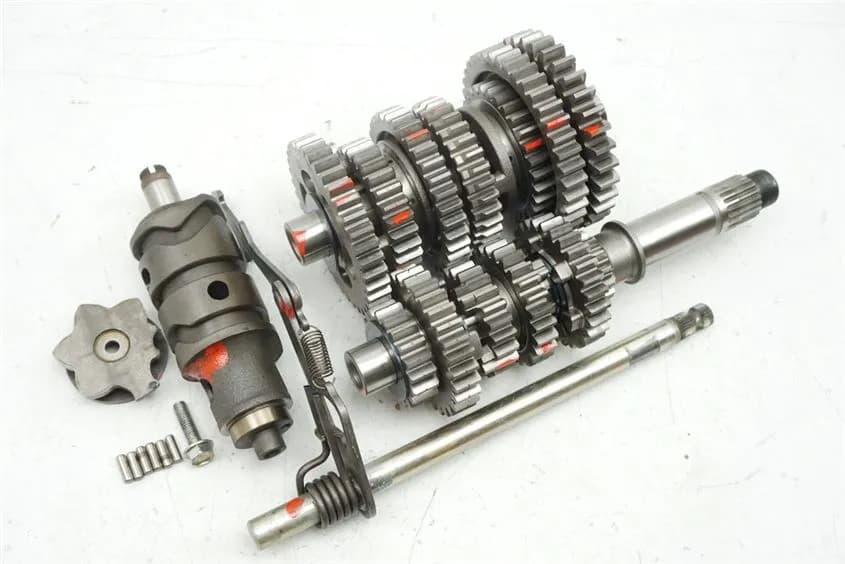 HONDA VT 500 C PC08 GETRIEBE SCHALTWALZE SCHALTWELLE ZAHNRÄDER