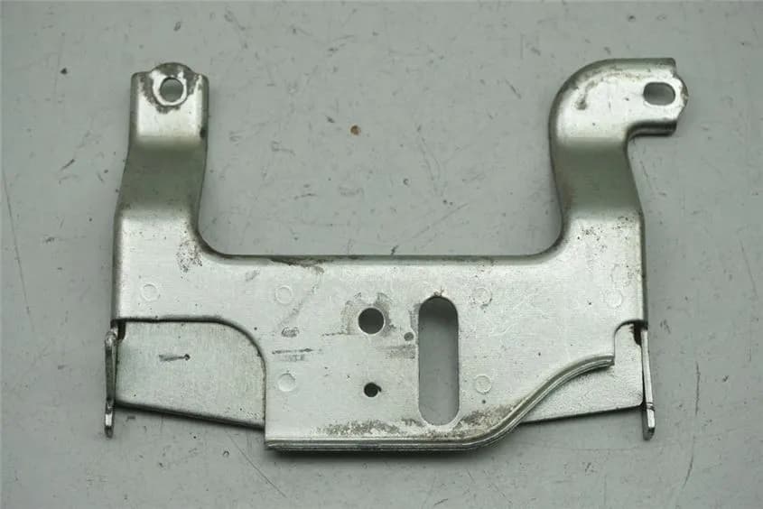 HONDA CB 500 S PC32 HALTERUNG VERRIEGELUNG SITZBANK HALTEPLATTE