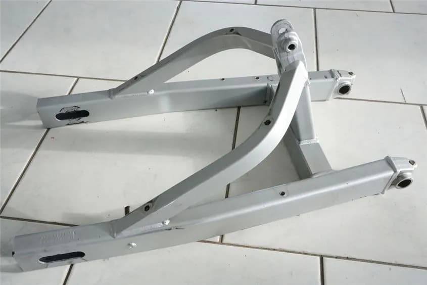 DUCATI 750 SS i.e. SCHWINGE SWINGARM
