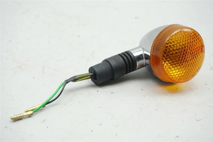 HYOSUNG GV 250 AQUILA BLINKER RECHTS HINTEN TURN SIGNAL