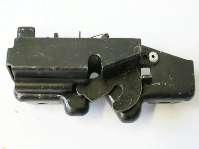 HONDA FES 125 JF05 PANTHEON VERIEGELUNG SITZBANK VERSCHLUß