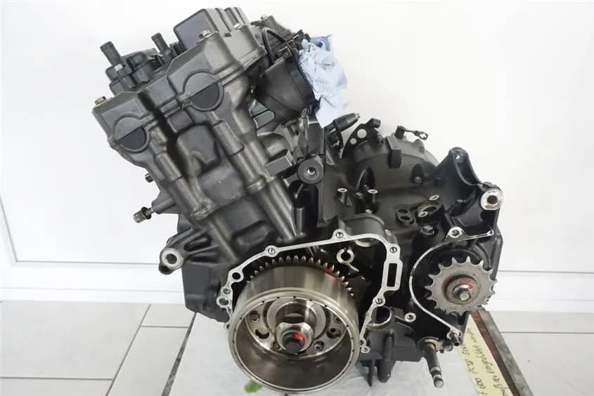 HONDA CBF 600 NABS PC38 MOTOR ENGINE KURBELWELLE ZYLINDERKOPF