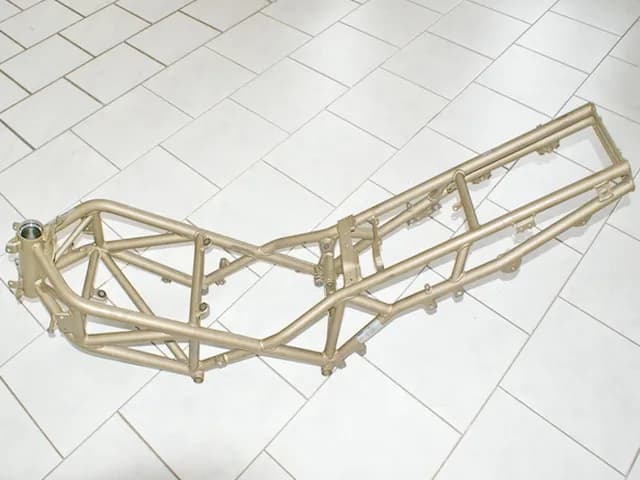 DUCATI 944 ST2 RAHMEN & BRIEF FRAME - UNFALLFREI
