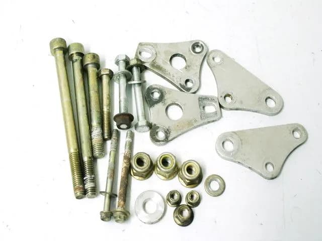 CAGIVA CANYON 600 5G1 MOTORHALTERUNG HALTER MOTOR ACHSE