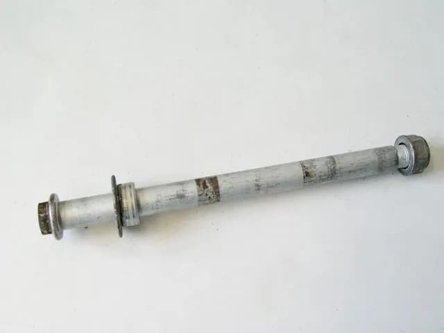 HONDA NT 700 V RC52 DEAUVILLE ABS STECKACHSE HI ACHSE