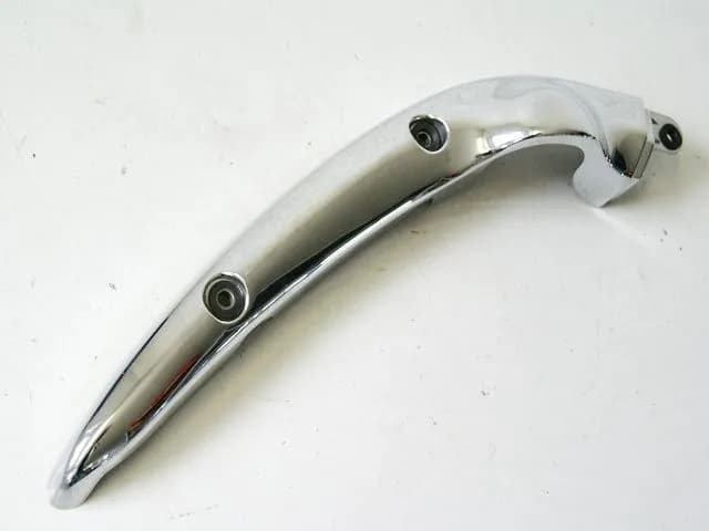 SUZUKI VL 125 WVA4 INTRUDER VERKLEIDUNG KOTFLÜGEL RECHTS