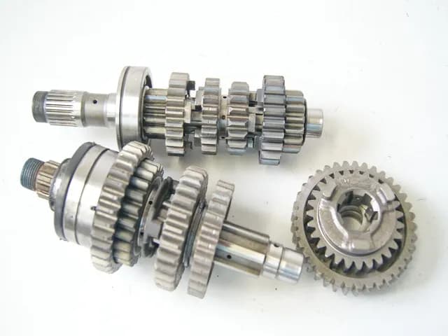 SUZUKI GSF 600 BANDIT GN77AB GETRIEBEWELLEN GETRIEBE