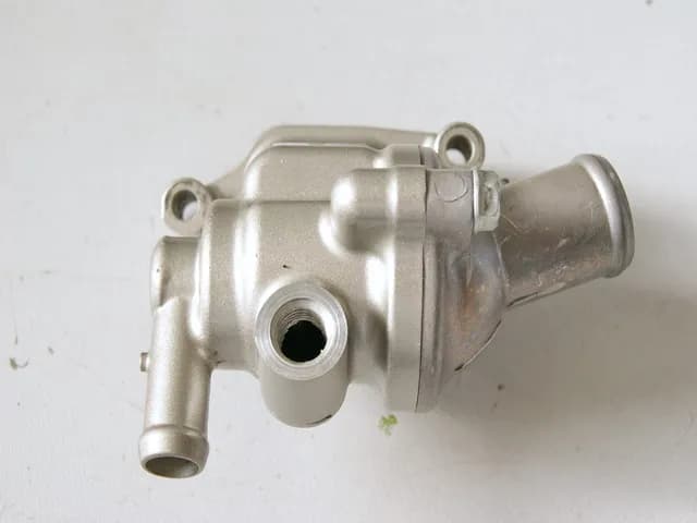 HONDA CBF 600 NA ABS PC43 THERMOSTAT THERMOSTATGEHÄUSE