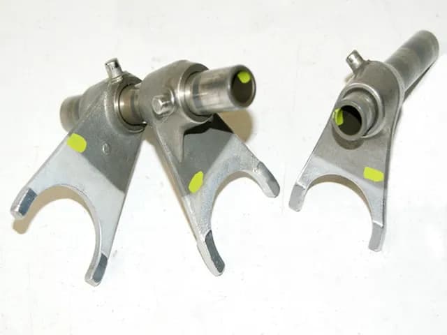 HYOSUNG GT 650 R SCHALTKLAUEN SCHALTGABELN