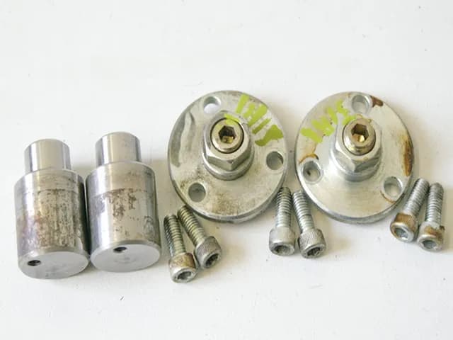 KAWASAKI VN 750 VULCAN SCHRAUBEN KARDAN SCHWINGE