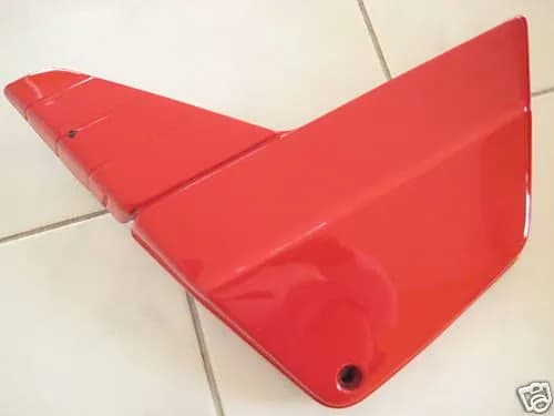 CAGIVA ROADSTER 125 SEITENDECKEL LINKS ABDECKUNG 96-01