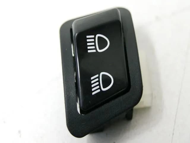 HONDA NSC 50 WH AF72 VISION SCHALTER LICHT SWITCH BUTTON
